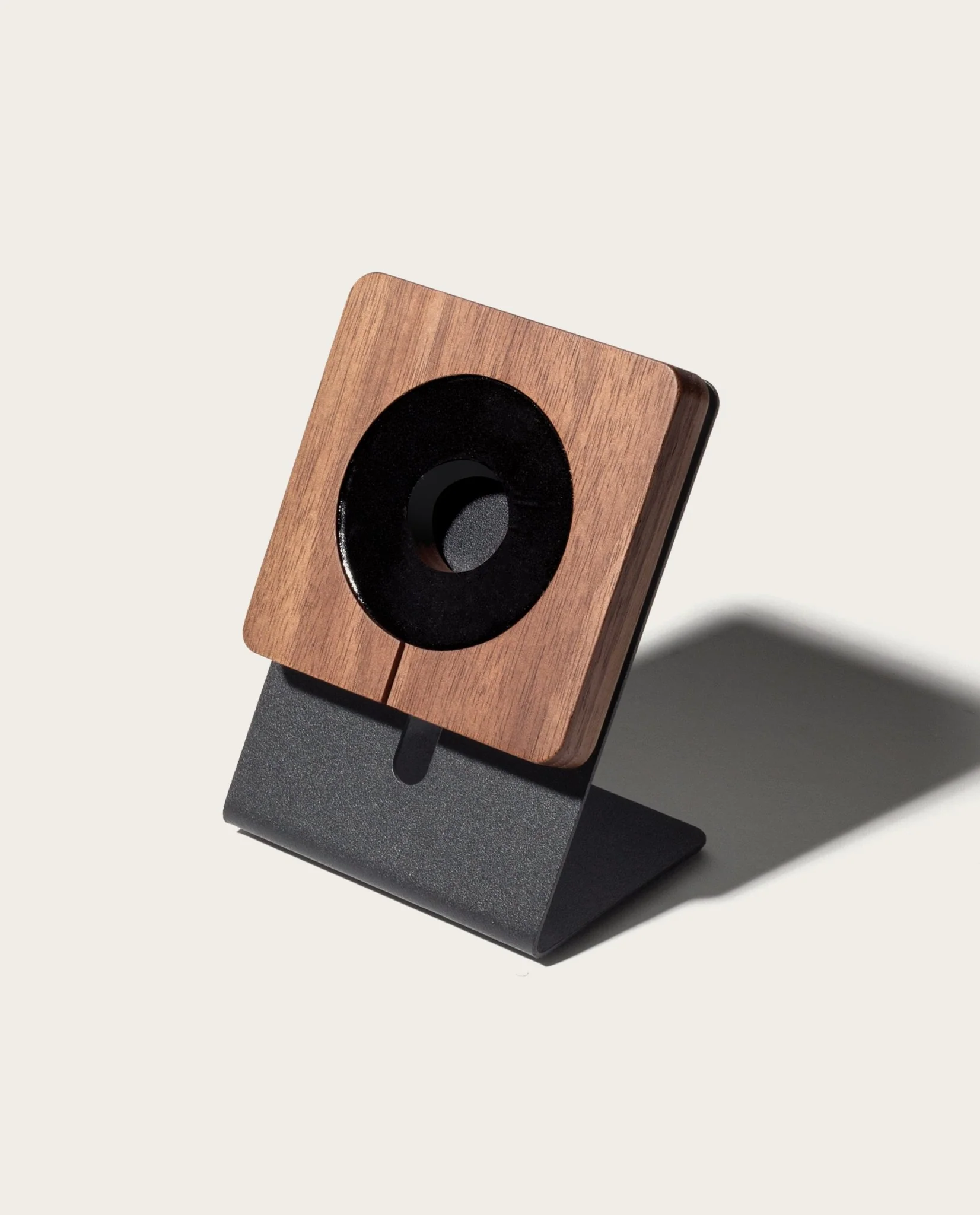 MagSafe Phone Stand (1x1 - Black/Walnut)