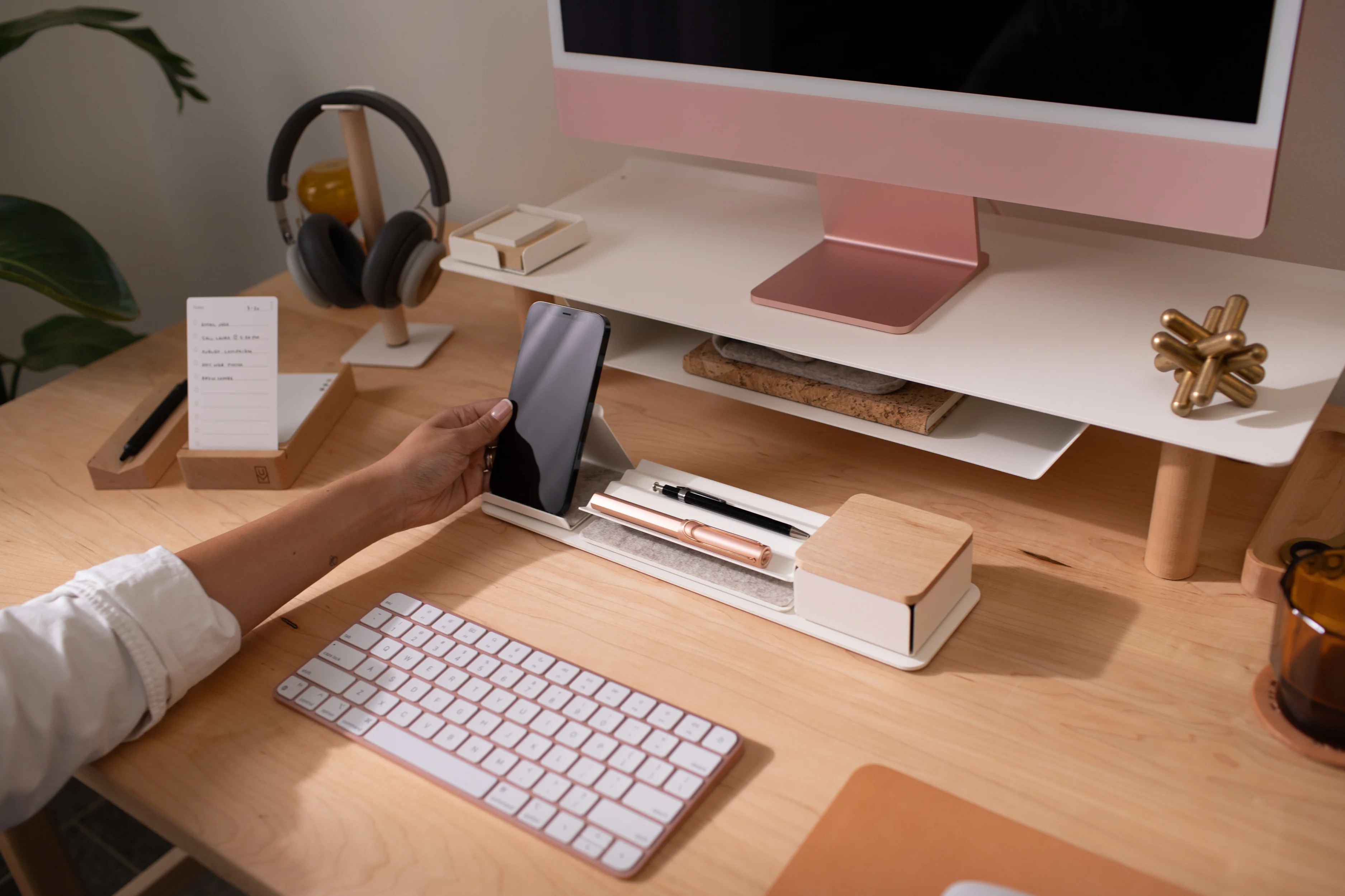 Gather Small Monitor Stand (White/Maple)