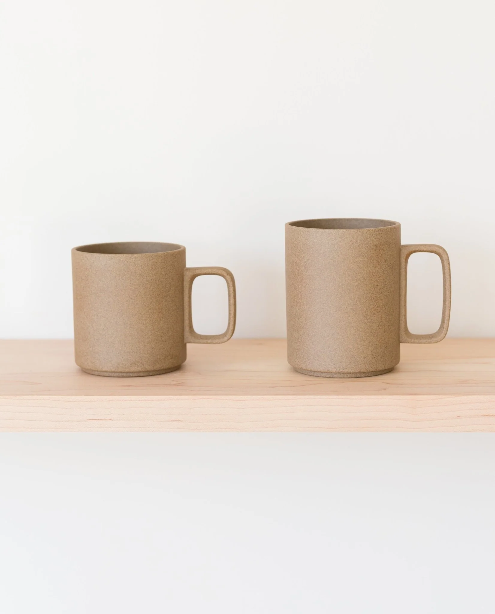 Hasami Porcelain Mug (Natural)