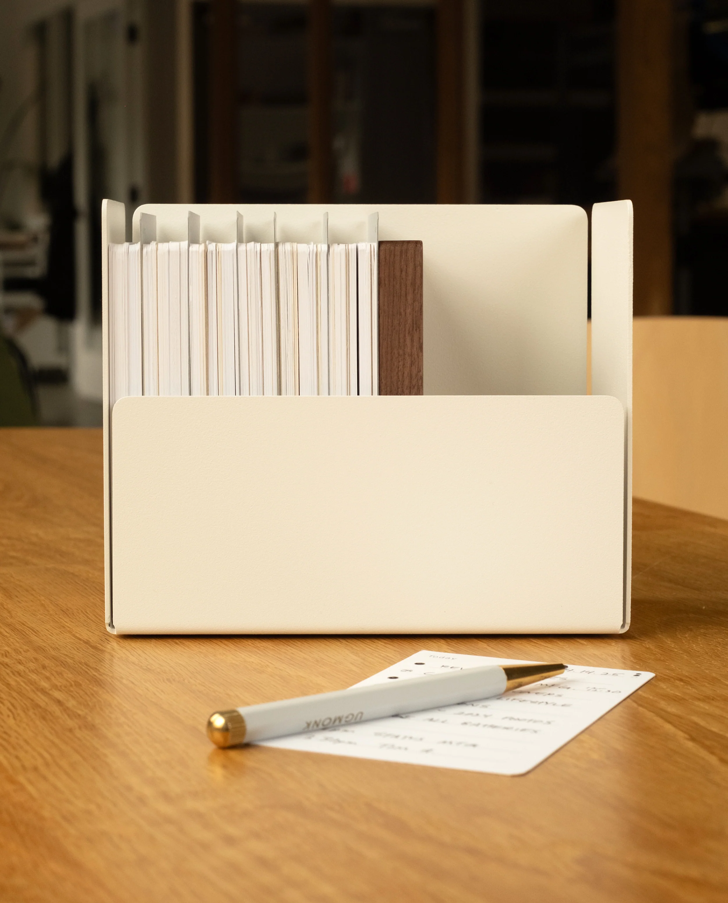 Archive Box (White Steel / Walnut Wood)