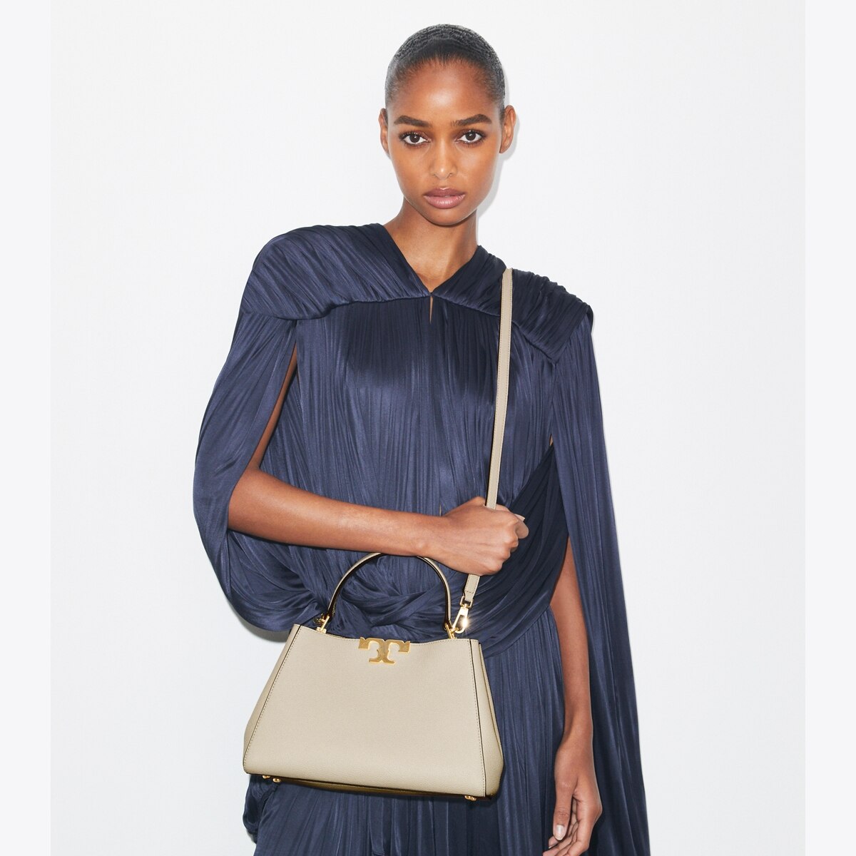 Medium Eleanor Soft Satchel - tiramisu