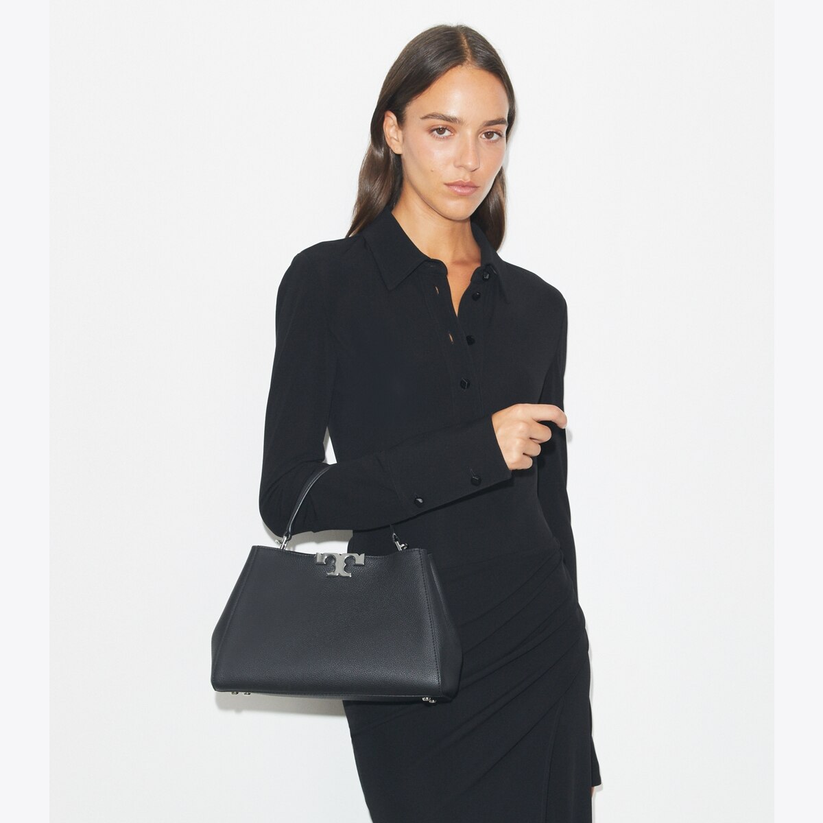 Medium Eleanor Soft Satchel - black