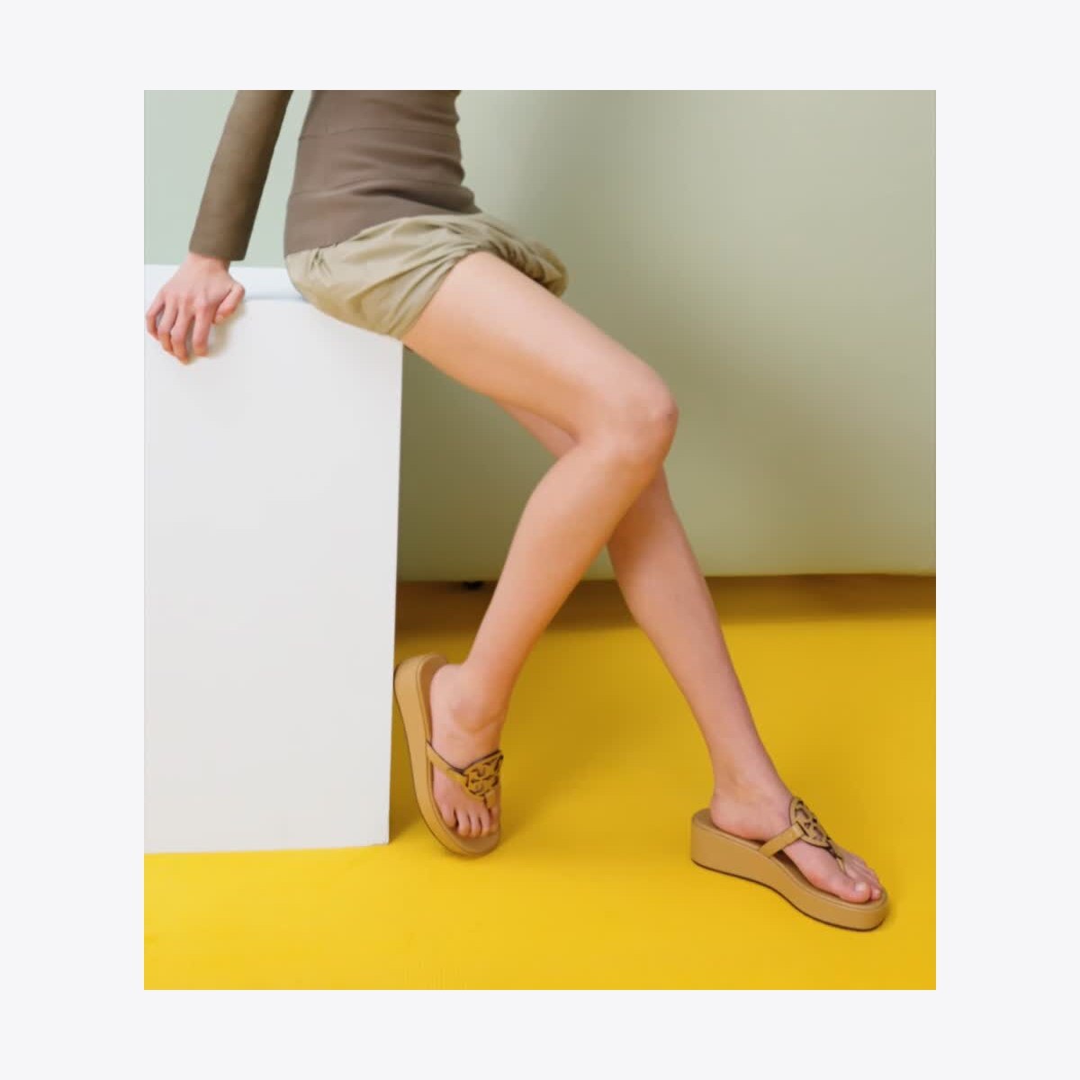 Miller Wedge Sandal - beige