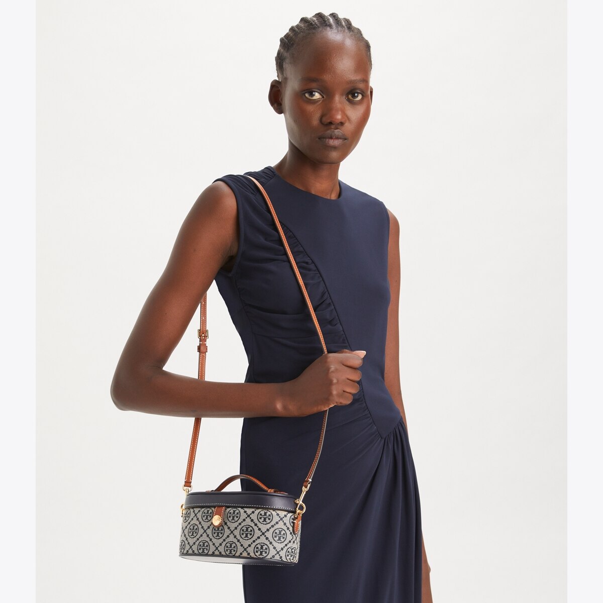 T Monogram Vanity Case - blue