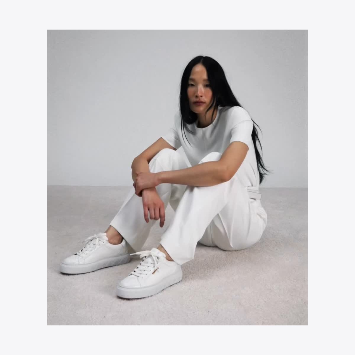 Ladybug Sneaker - white