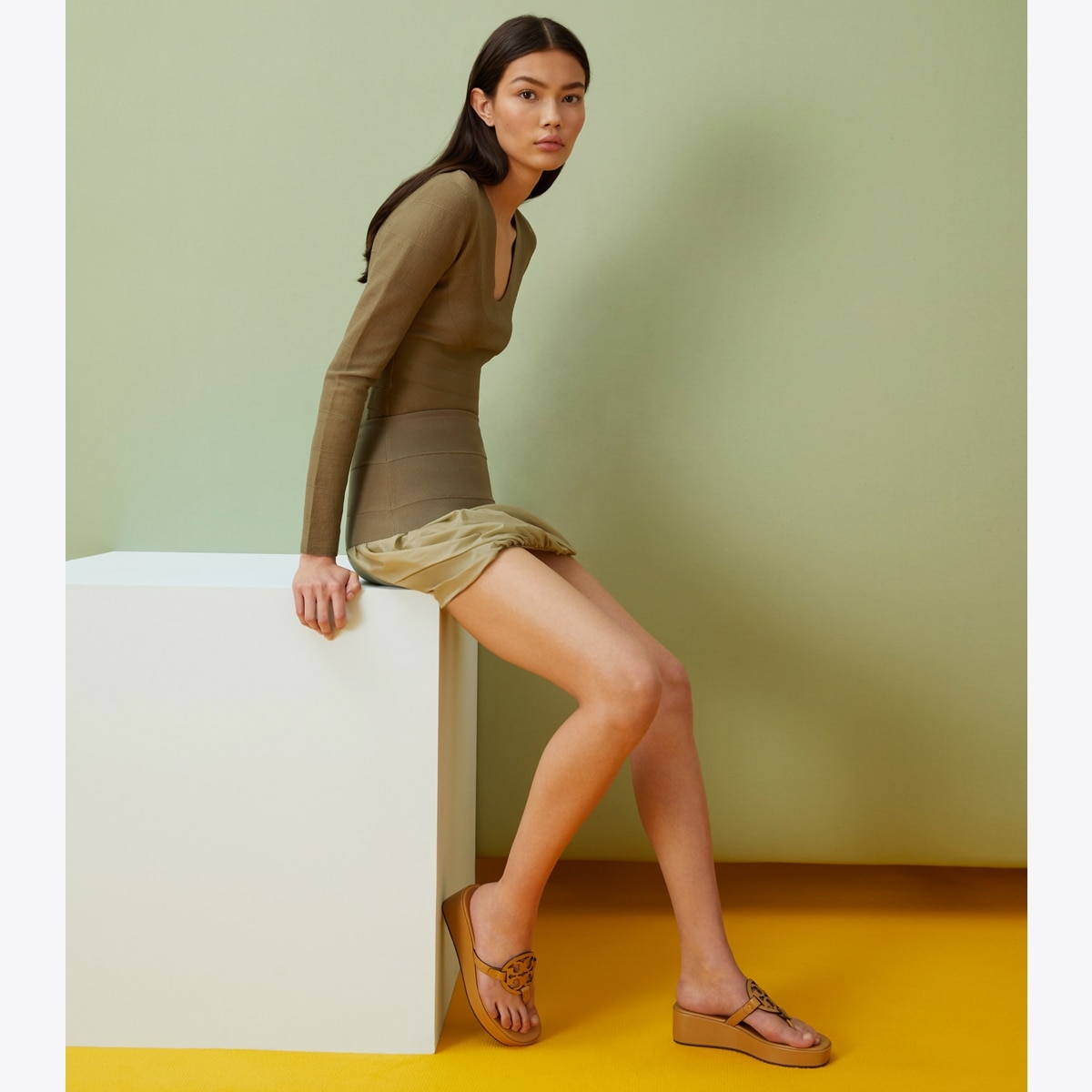 Miller Wedge Sandal - beige