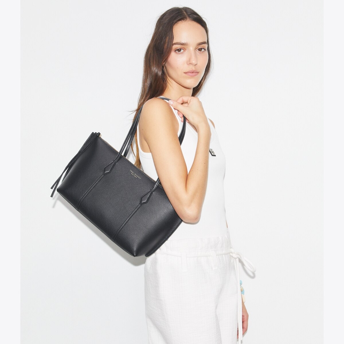 Small Perry Zip Tote - black