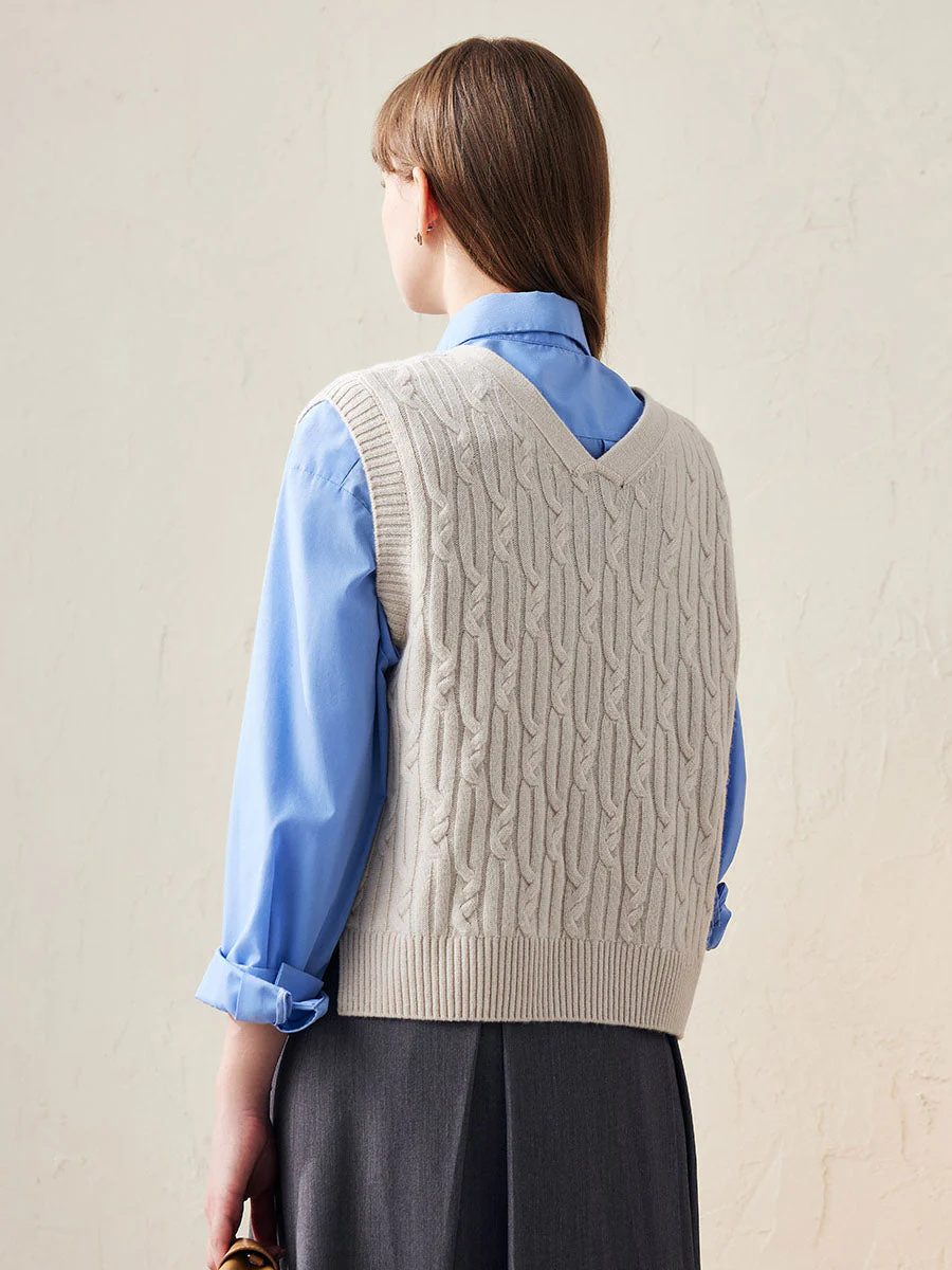 100% Wool Women's Cable Knit Button-Front Vest