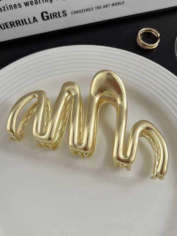 Minimalist Metal Hairpin