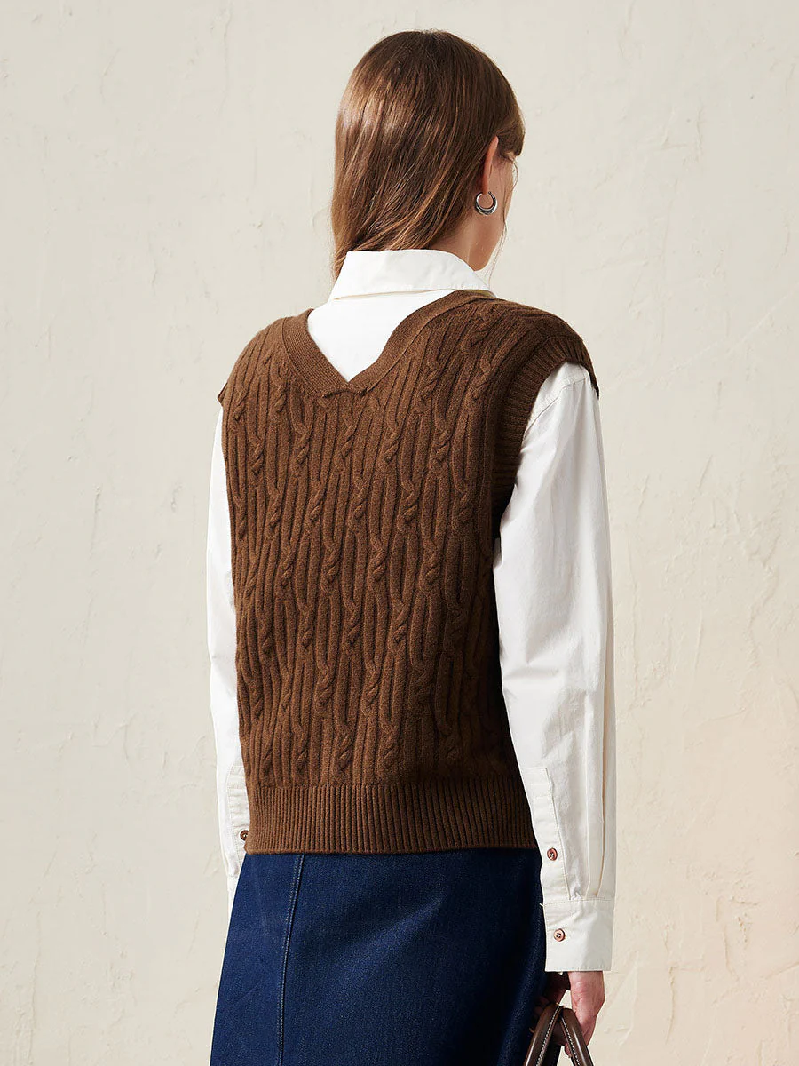 100% Wool Women's Cable Knit Button-Front Vest