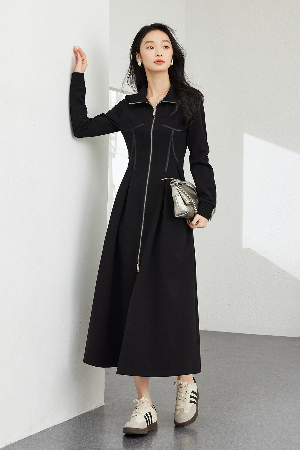 Fashion Stand-Collar Silhouette Dress