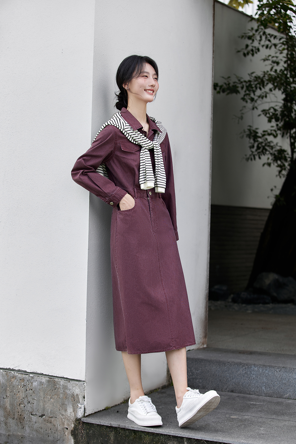 Utility-Chic Cotton Shirtdress with Belted Waist
