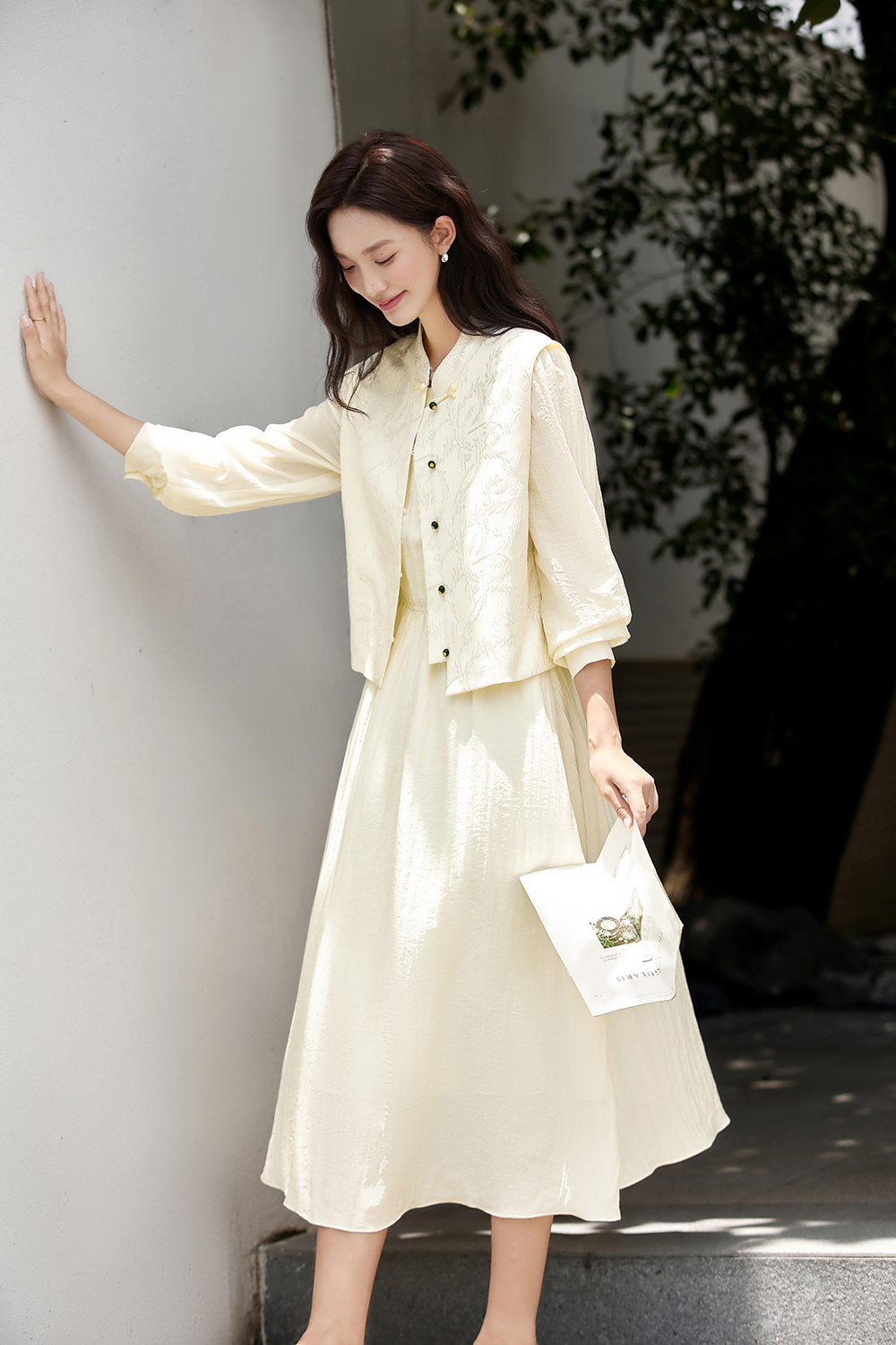 New Chinese Style Elegant Jacquard Vest and Round Neck Long Dress Two-Piece Set