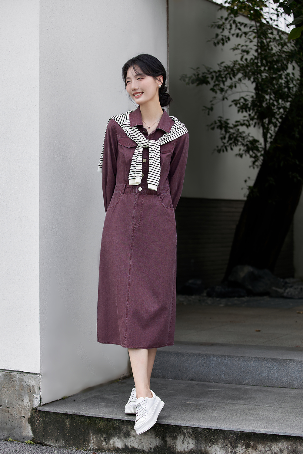 Utility-Chic Cotton Shirtdress with Belted Waist