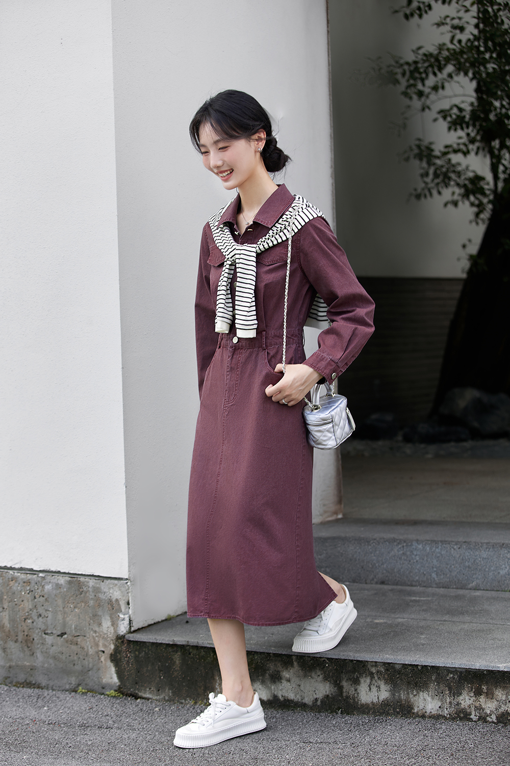Utility-Chic Cotton Shirtdress with Belted Waist