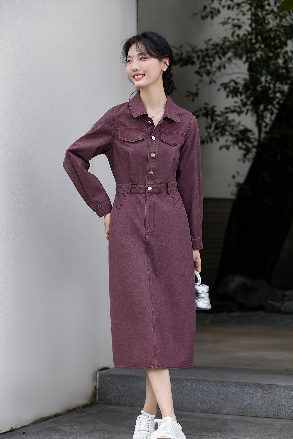 Utility-Chic Cotton Shirtdress with Belted Waist
