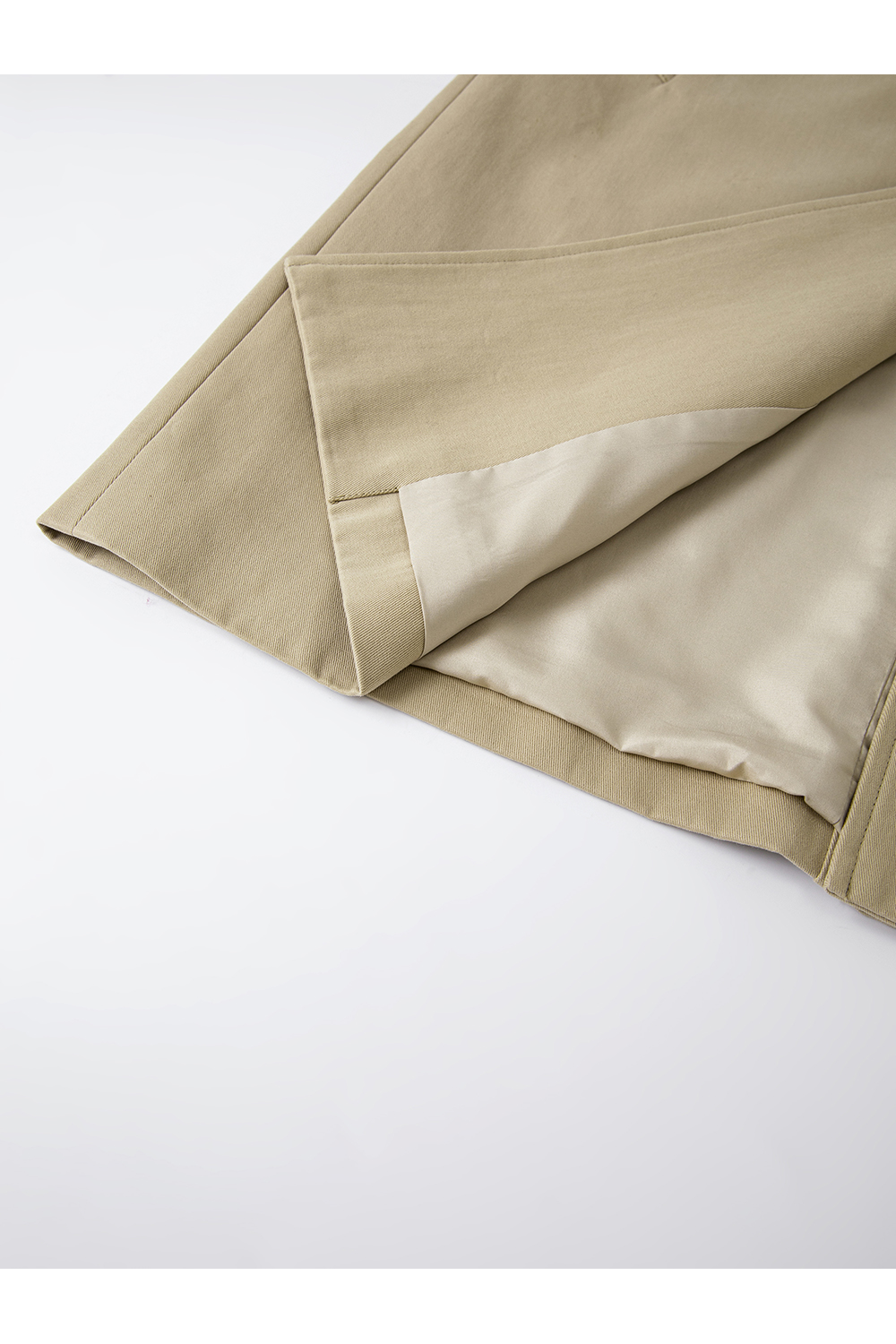 Lace-Cuff Trench Coat with Structured Silhouette