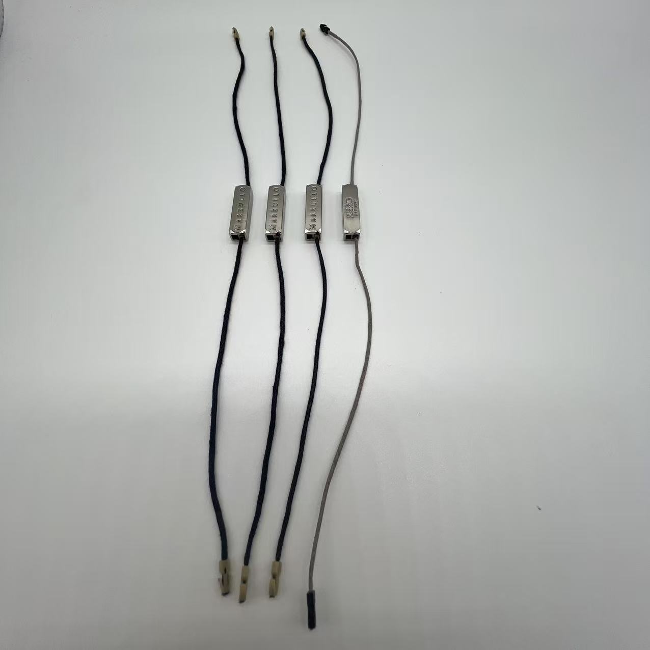 Custom Garment String Lock Seal Tag | Secure Brand-Boosting Hang Tag Lock for Clothing & Accessories