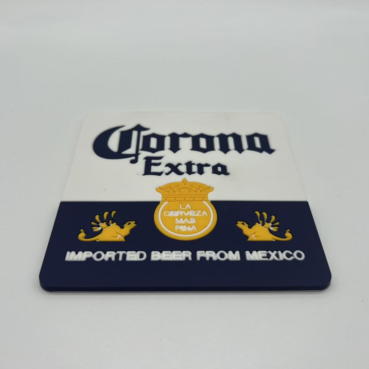 Sustainable Custom Silicone Presents - Logo-Embossed Promotional Goods for Companies & Celebrations