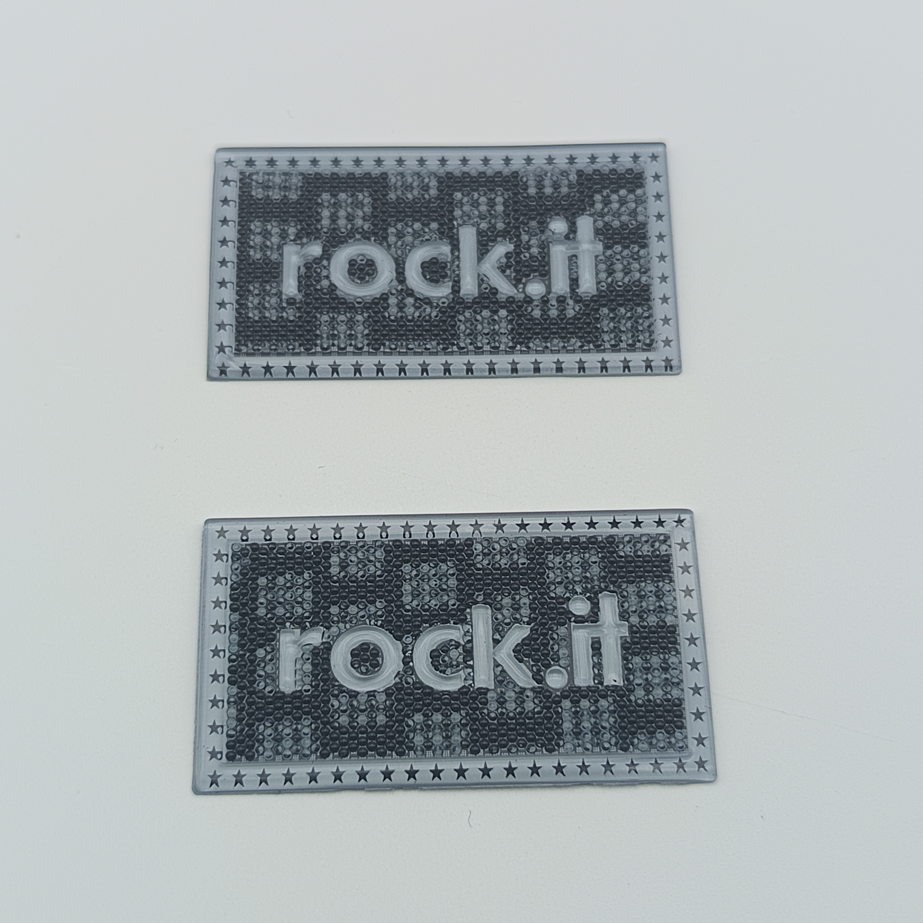 Lenticular Raster TPU Labels - Custom 3D Holographic Tags with Lenticular Technology for Apparel Branding