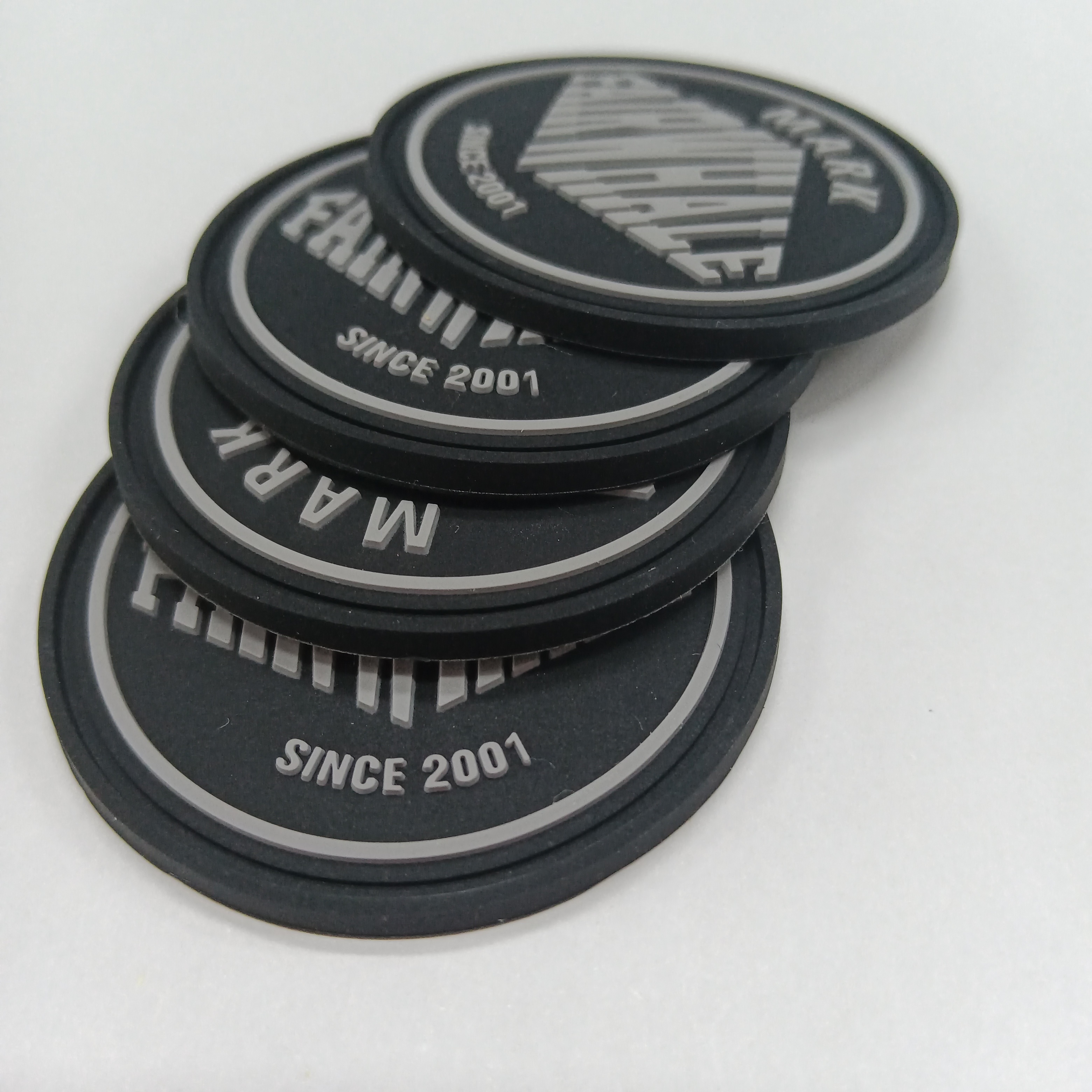 Customizable Silicone Logo Patch - Soft & Long-Lasting Clothing Accessory