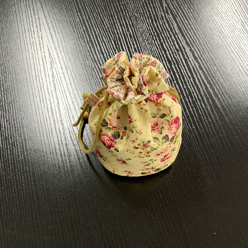 Eco-Friendly 140 gsm Cotton Tote Bag – Short Handle, Reusable & Washable