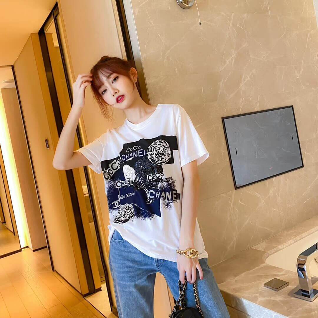 Chanel T-Shirts 766200