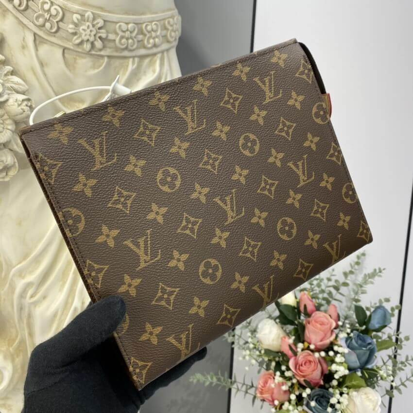 Louis Vuitton Monogram Poche Toilette 26 M47542