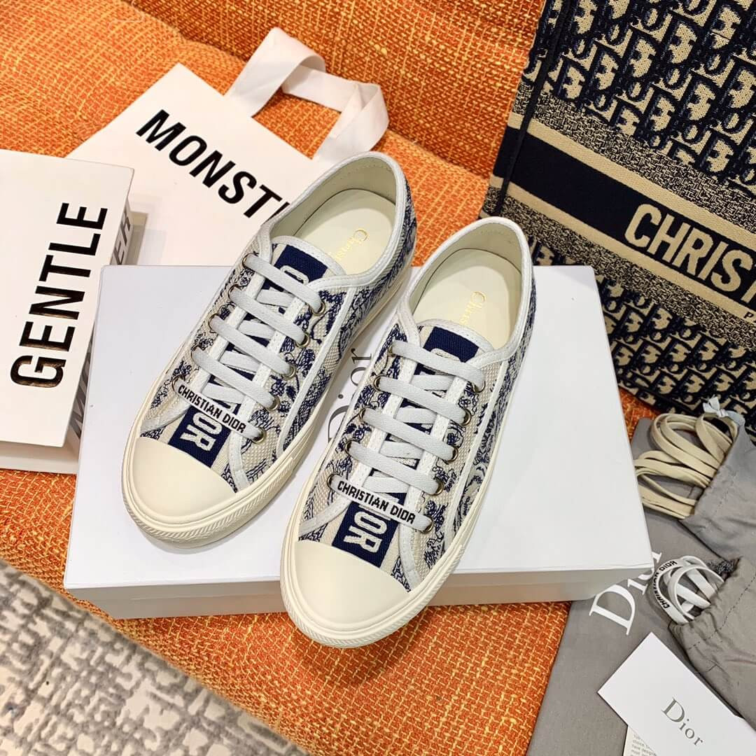 Christian Dior WalkNDior Sneaker In Embroidered Cotton 21185