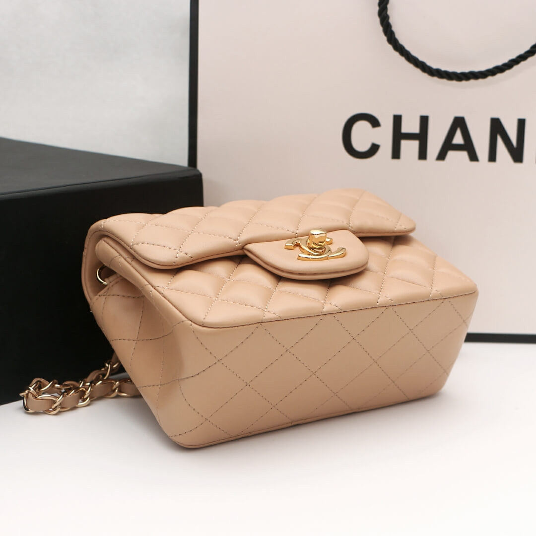 Chanel Lambskin 17cm Classic Flap Bag 1115
