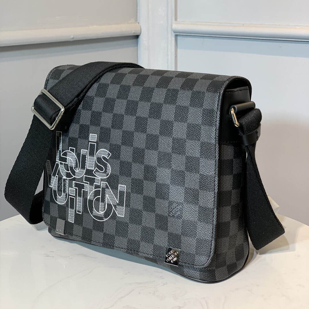 Louis Vuitton Damier Graphite District PM N41031