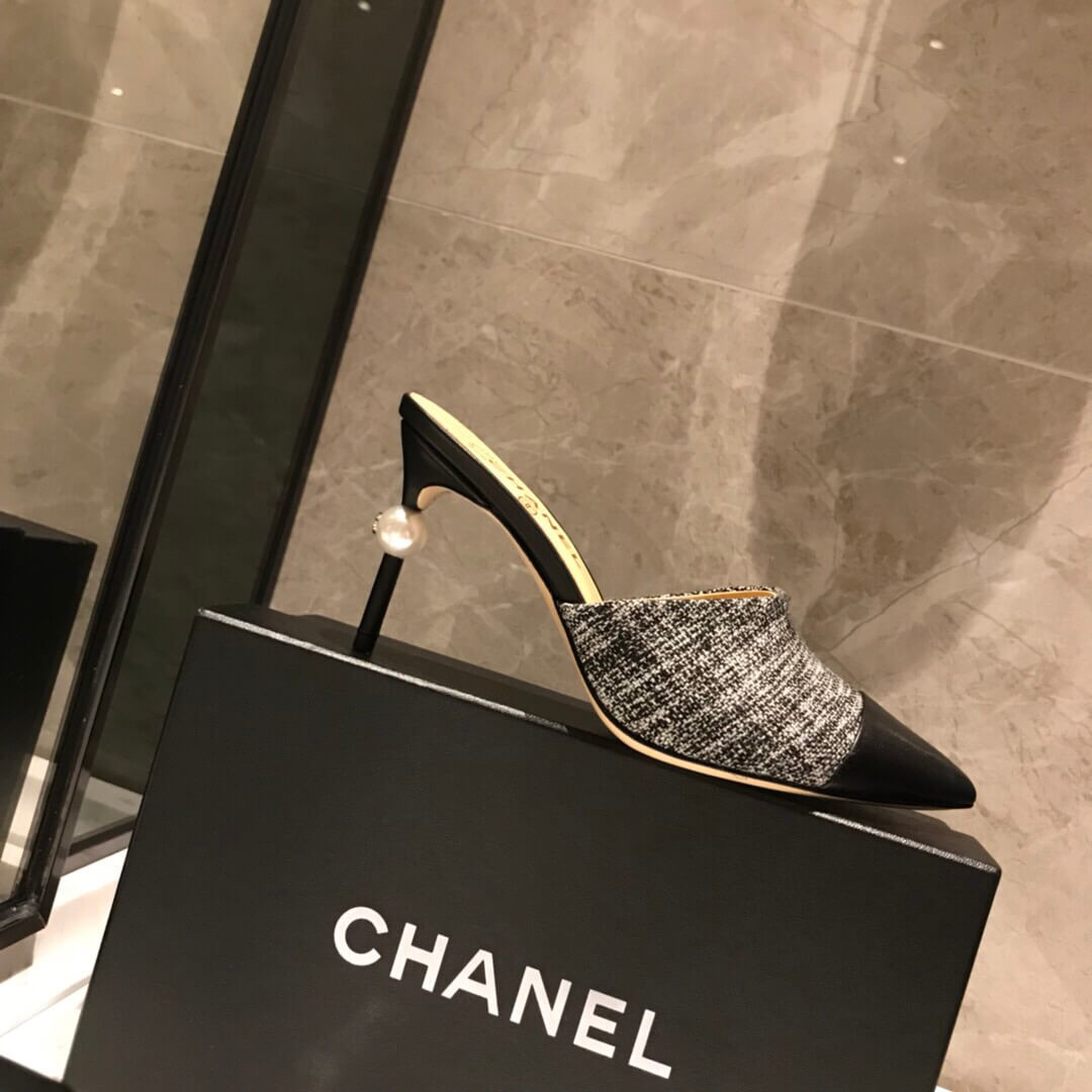 Chanel CC Tweed Pearl Mules G383421