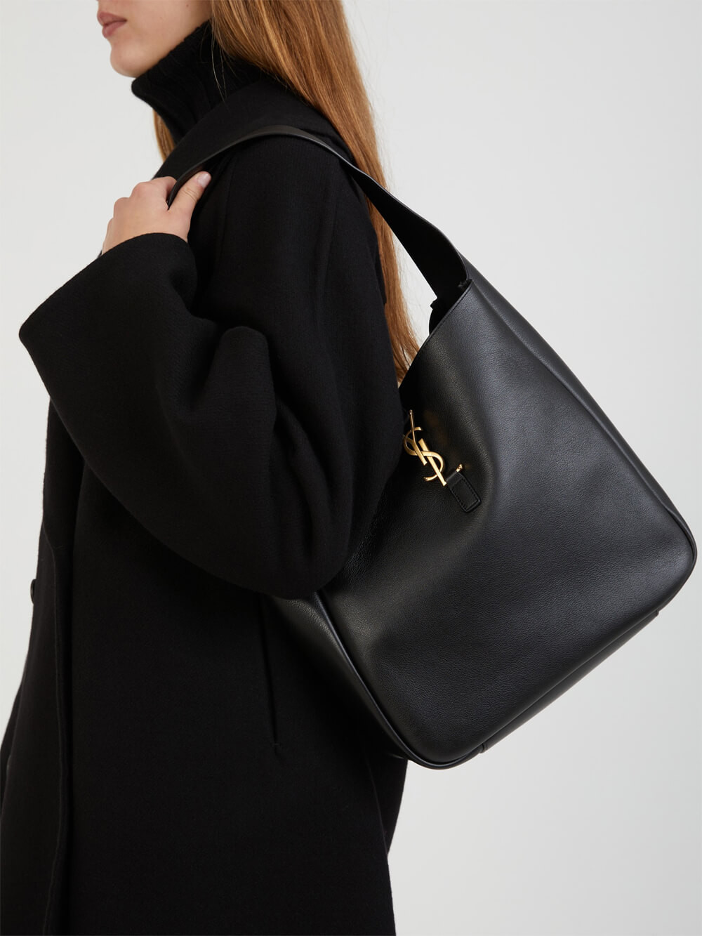 Saint Laurent Large Le 5 A 7 Hobo Bag in Smooth Leather 753837