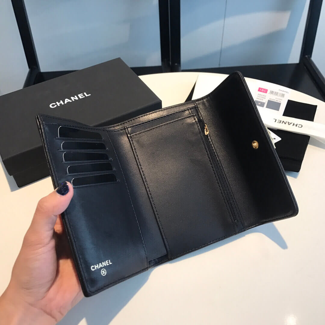 Chanel Lambskin Boy Flap Wallet A84302