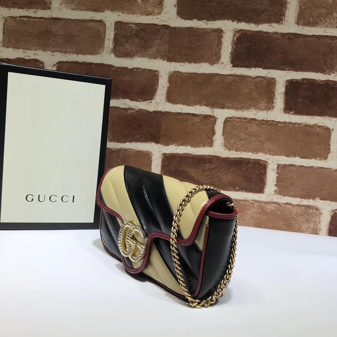 Gucci GG Marmont Super Mini Bag 574969