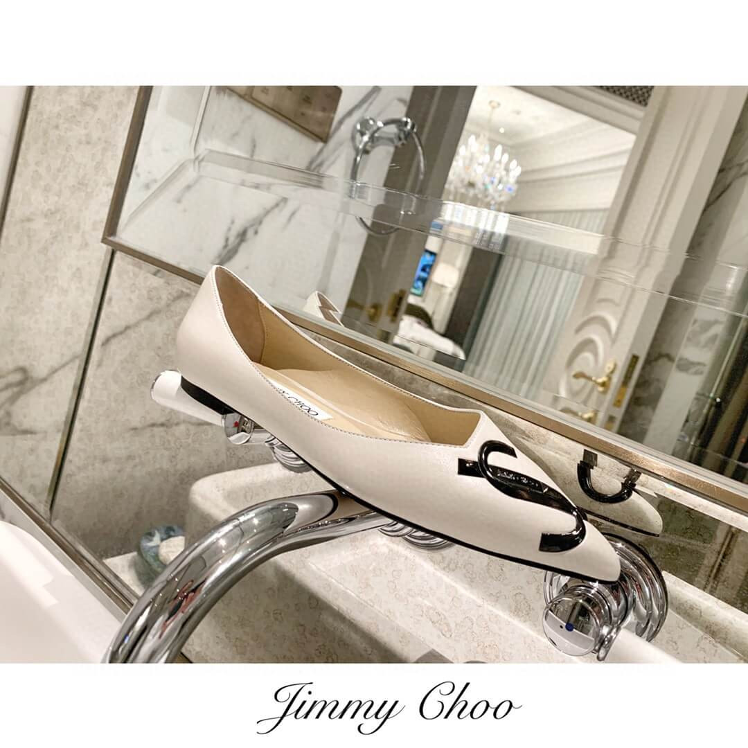 Jimmy Choo Love Flats Leather Pumps In White and Black Logo 231161