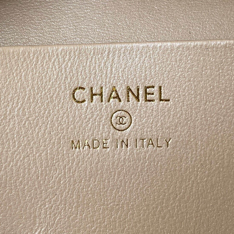 Chanel Small Vanity Case Lambskin AP2731