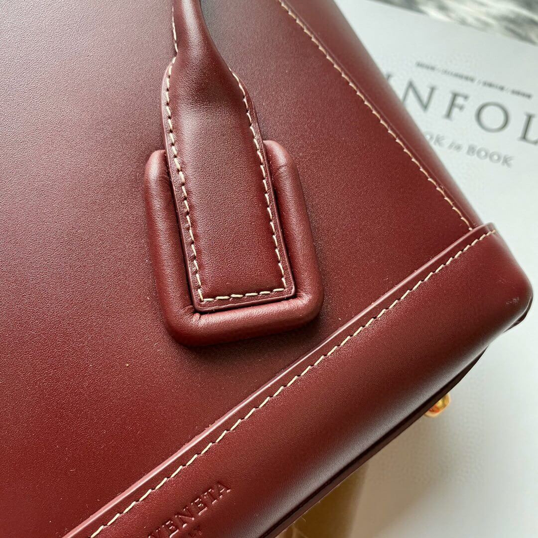 Bottega Veneta Small Arco In Smooth Calfskin 580725