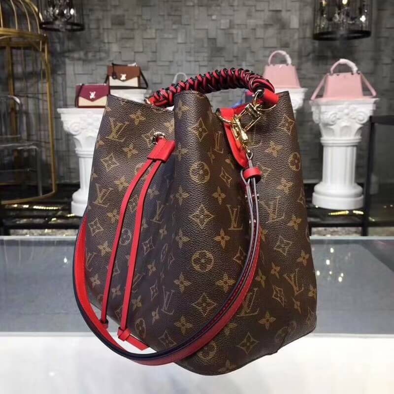 Louis Vuitton Monogram Canvas NeoNoe M43985