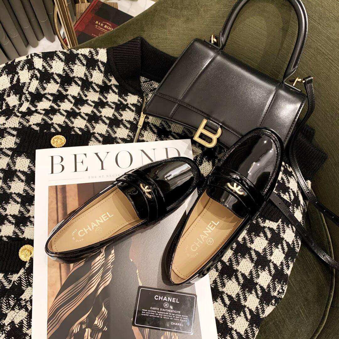 Chanel Patent Leather Loafers G35631