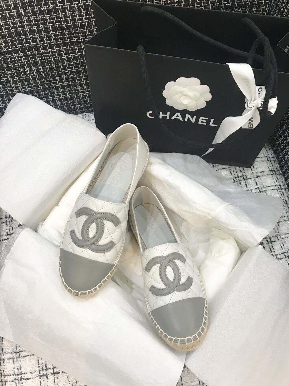 Chanel CC Quilted Espadrilles G29762 White/Grey