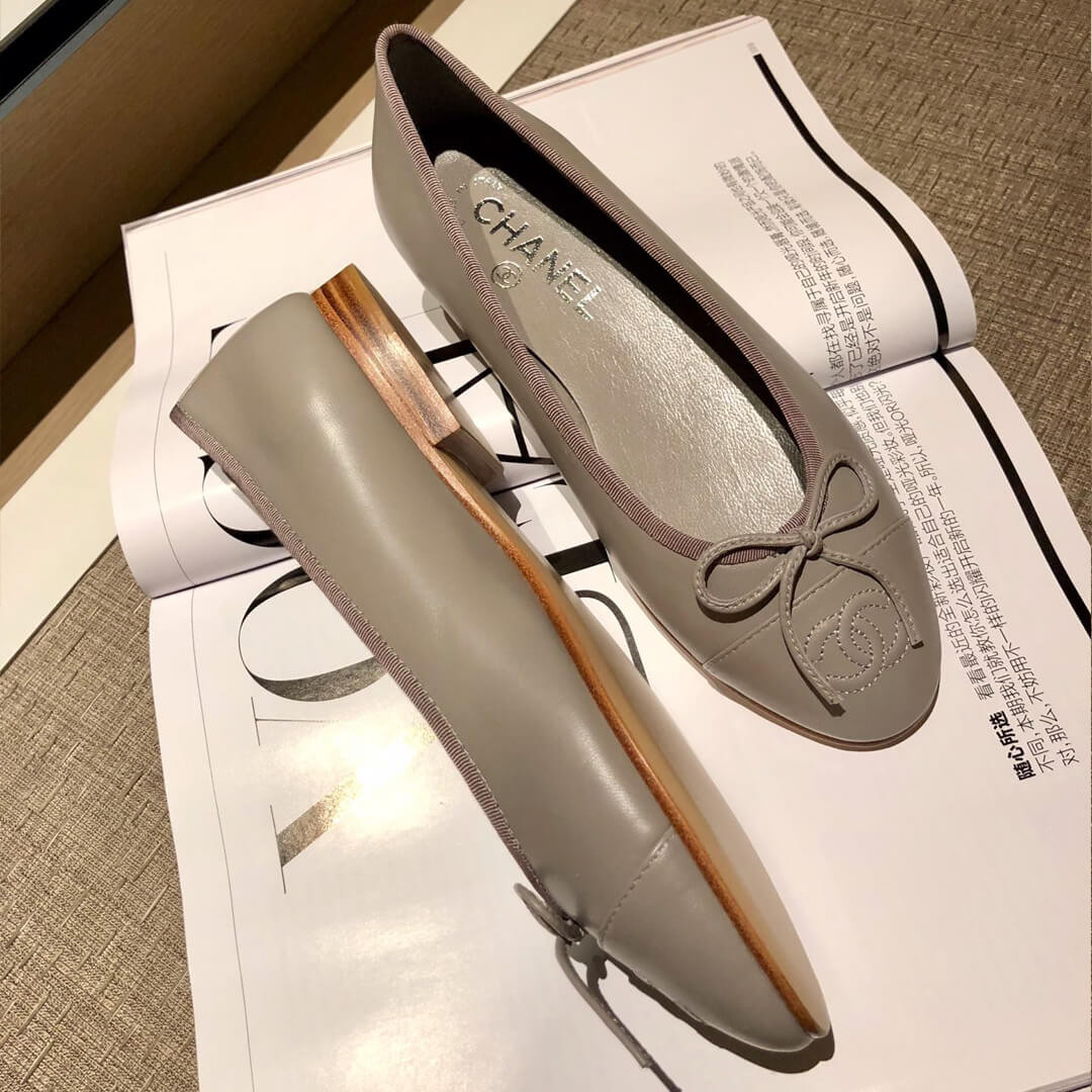 Chanel Leather CC Cap Toe Ballerinas G02819