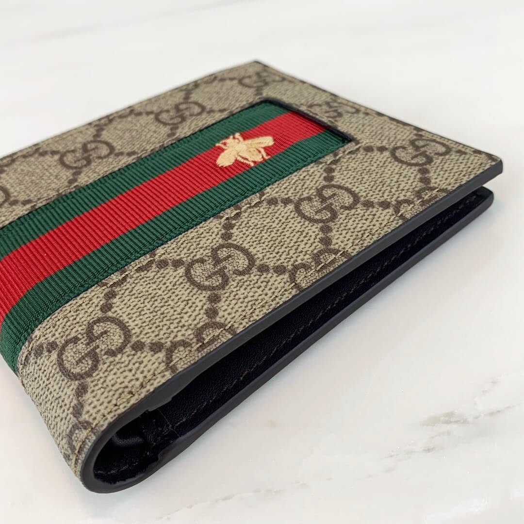 Gucci Web GG Supreme Wallet 408827