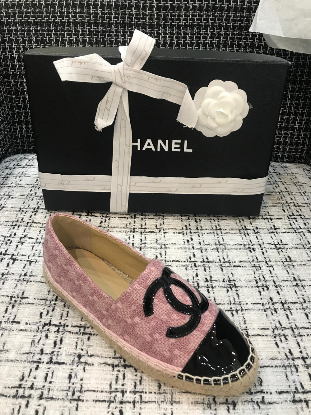 Chanel Tweed & Patent Calfskin Espadrilles G29762 Pink/Black