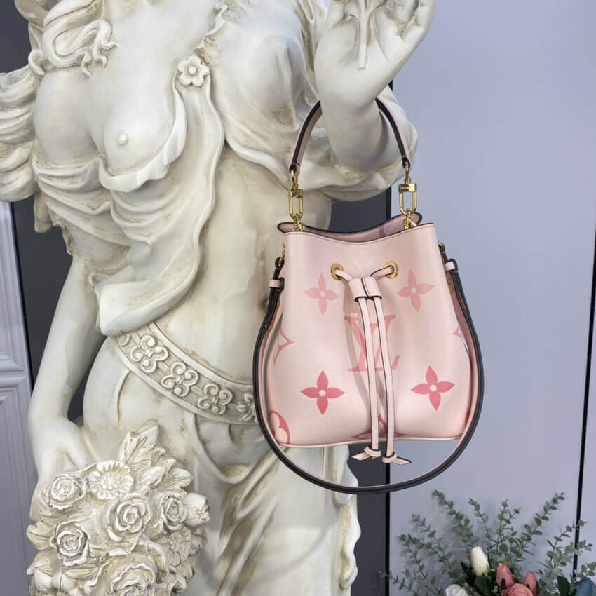 Louis Vuitton Néonoé BB M45709 M45716