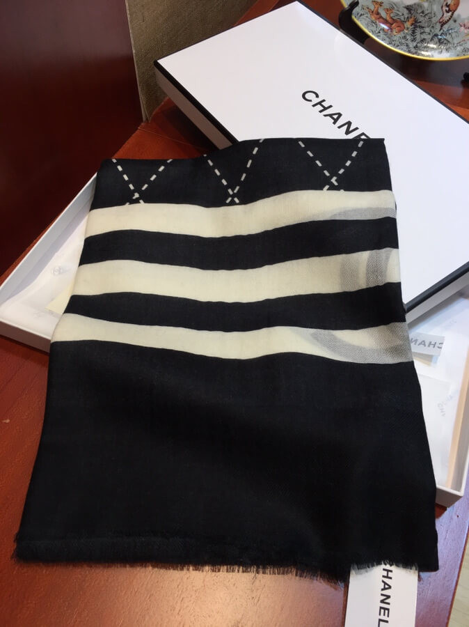 Chanel Cashmere Wool Sequins CC Stole C32040