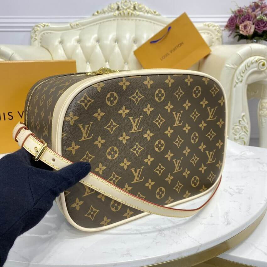 Louis Vuitton Monogram Canvas Nice Cosmetic M47280