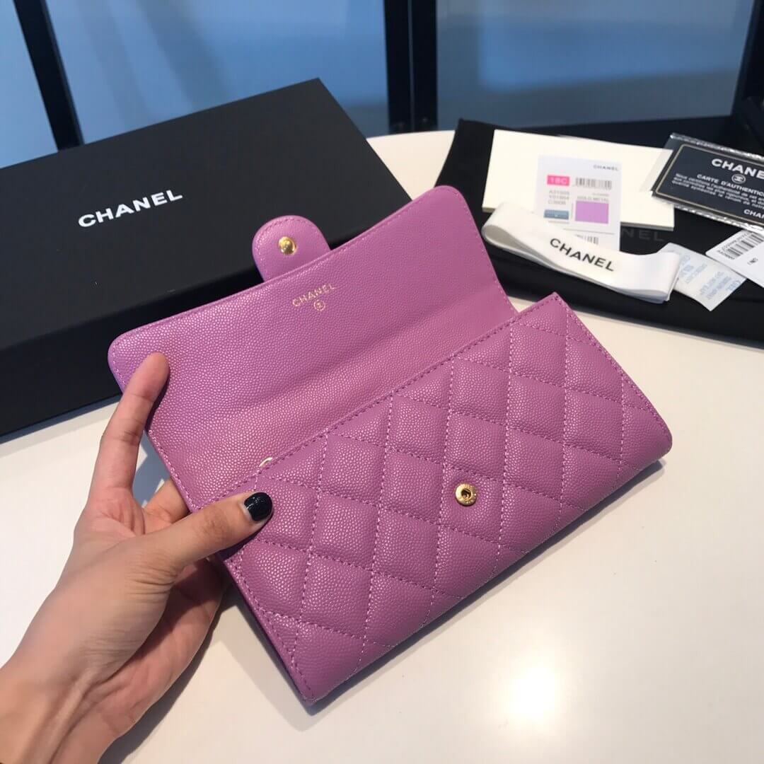 Chanel Grainy Calfskin Classic Bifold Wallet A31505