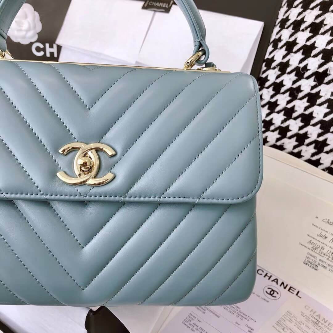 Chanel Chevron Quilted Small Trendy CC 25453