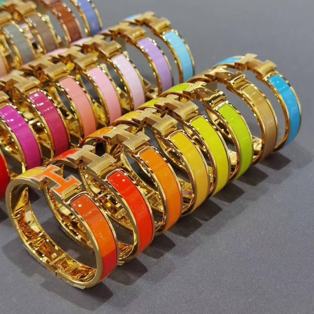 Hermes Narrow Clic H Bracelet In Yellow